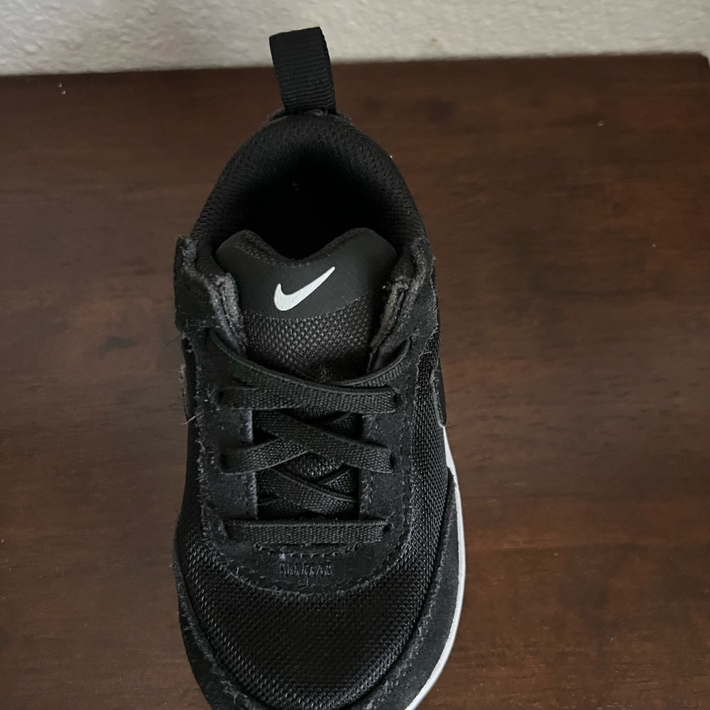 Nike waffle one